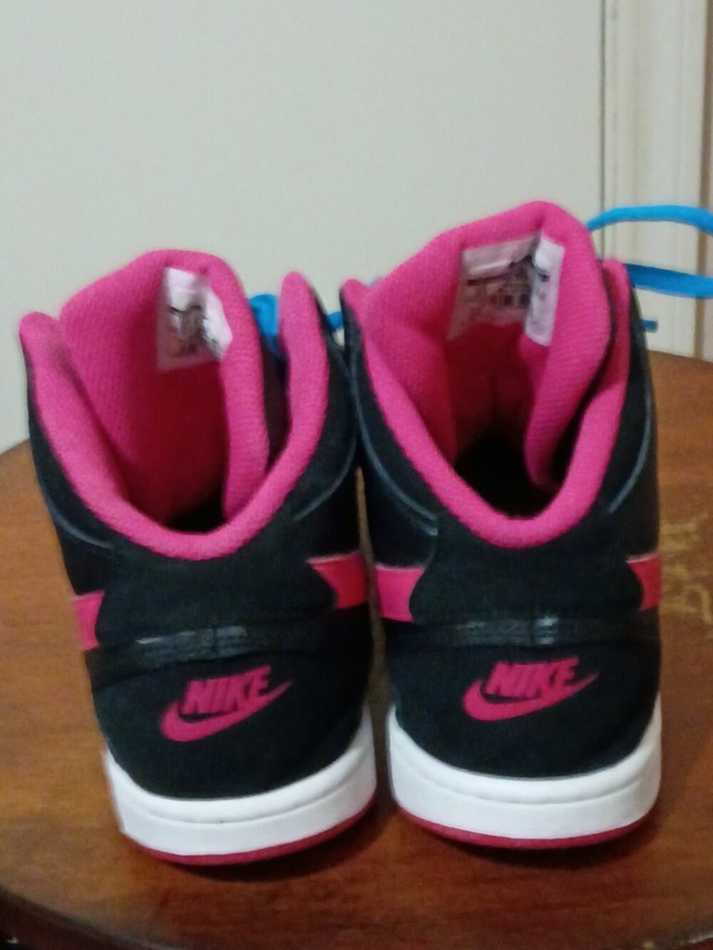 Nike Son of Force Mid Sneaker Big Kids. Black/Pink. Size: 3Y - Picture 10 of 13